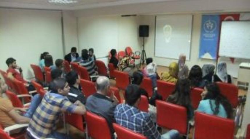 Gen&ccedil;lik Merkezinde &lsquo;sinema G&uuml;nleri&rsquo; Başladı