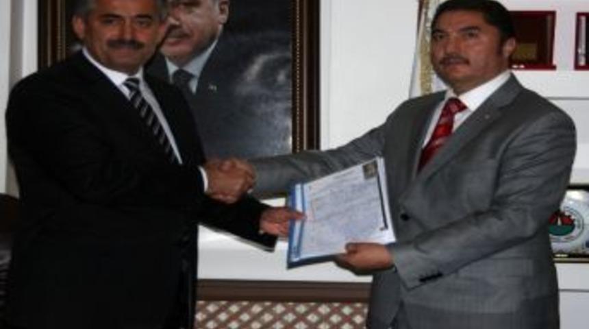 Ankara D&uuml;zceliler Dernek Başkanı Kıbrıs Resmen Aday Adayı