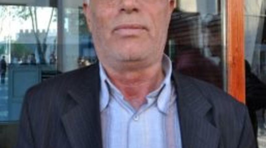 Parasını Son Anda Kurtardı