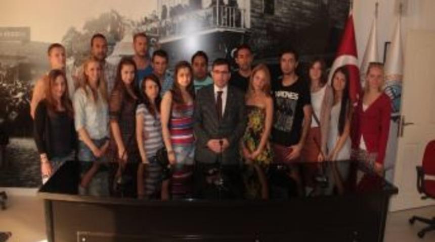 Yabancı &Ouml;ğrenciler &Ccedil;arşamba Tso'da