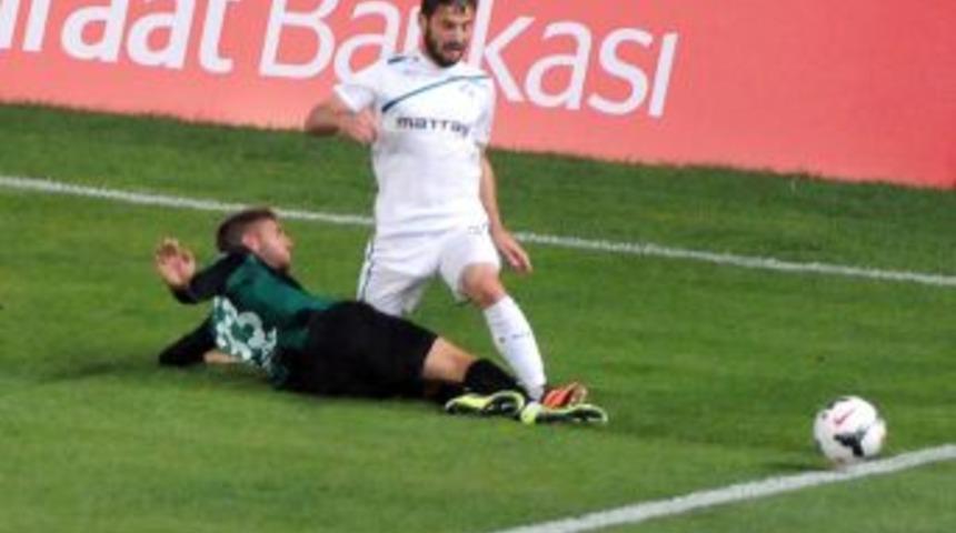 Akhisar Belediyespor: 4 - Yeşil Bursaspor: 1