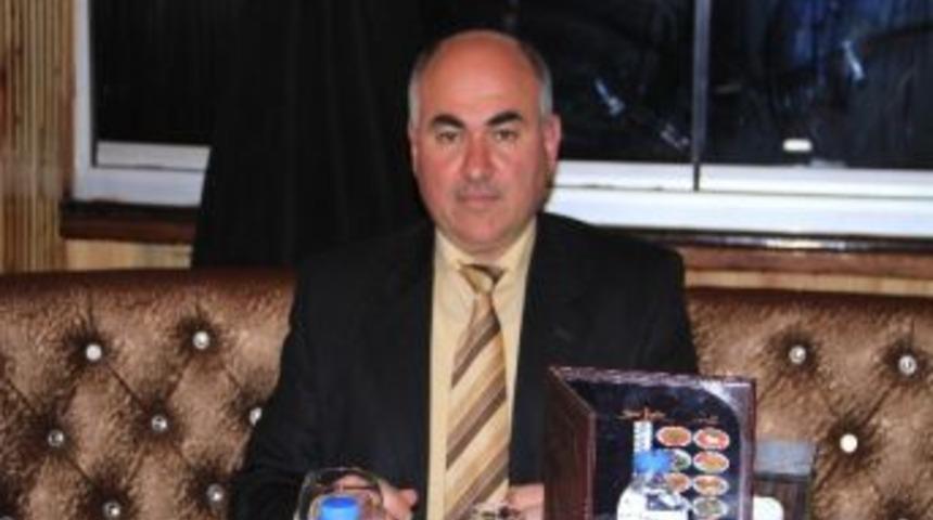 Ak Partili Başkan Aday Adayı Avşar Basınla Bir Araya Geldi