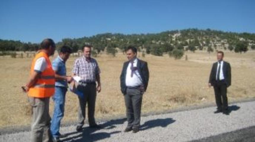 Eşme Kaymakamı Halim, &Uuml;retim Tesislerine Ziyaret Etti