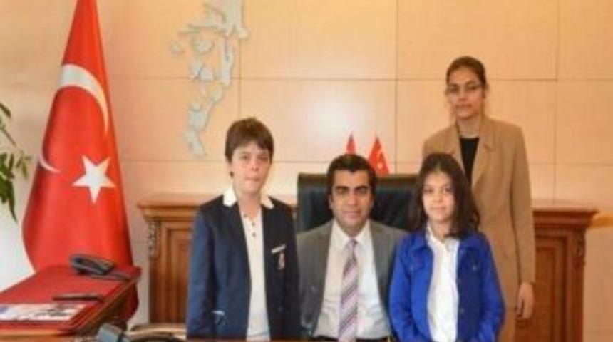 Cumhurbaşkanı&rsquo;ndan Destek İsteyen &Ccedil;ocuklar Vali Orhan D&uuml;zg&uuml;n&rsquo;&uuml; Ziyaret Etti