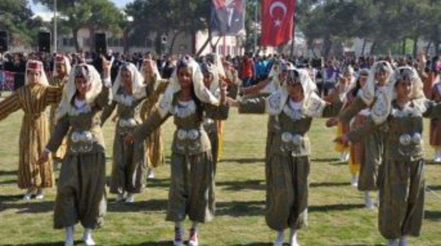 Cumhuriyet Bayramı Kırkağa&ccedil;&rsquo;ta Coşkuyla Kutlandı