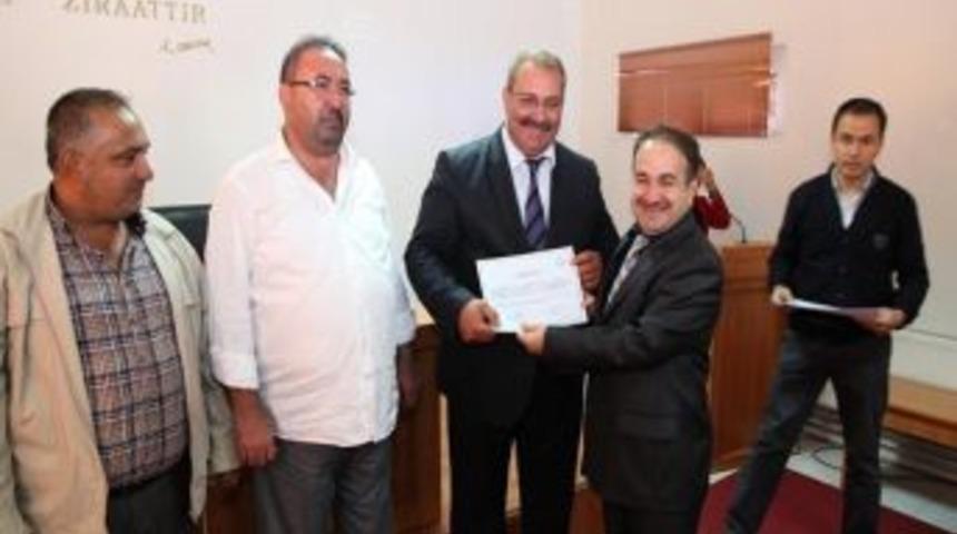Çiftçiler Sertifikalarını Aldı