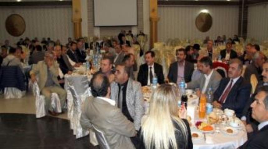 Atakumlu Kavaklılar Yemekte Buluştu