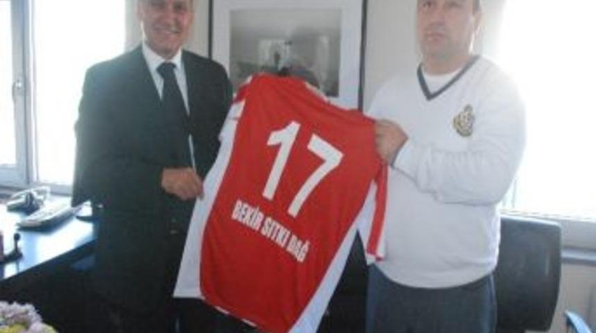 Dardanelspor&rsquo;a Moral Ziyareti