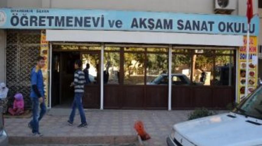 Silvan &Ouml;ğretmenevi'nde &Ccedil;ay Fiyatlarında İndirim Yapıldı