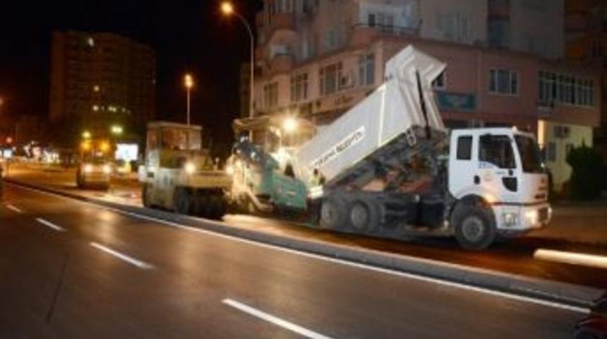 B&uuml;y&uuml;kşehir Adana&rsquo;yı Gece Asfaltlıyor