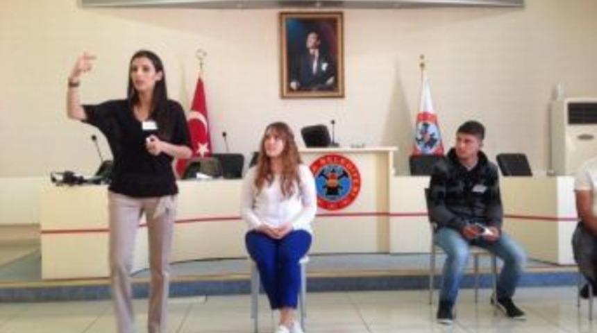 Karaelmas Diyarı Soma Gen&ccedil;lerle Parlıyor