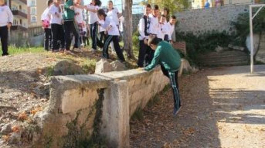 Velilerden Okul N&ouml;beti