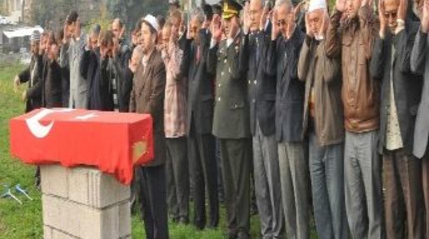 Kore Gazisi Son Yolculuğuna Uğurlandı