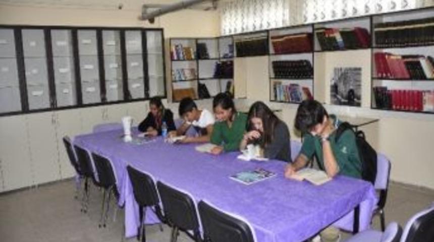 Torbalı Ticaret Meslek K&uuml;t&uuml;phanesine Kavuştu