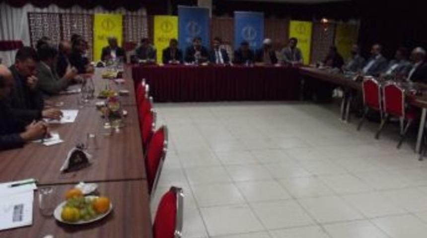 Makine Sekt&ouml;r&uuml;n&uuml;n Sorunları Ve &Ccedil;&ouml;z&uuml;m Arayışları Toplantısı Yapıldı