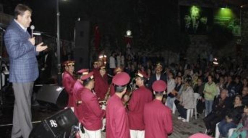 Cumhuriyet'e Sahip &Ccedil;ıktılar