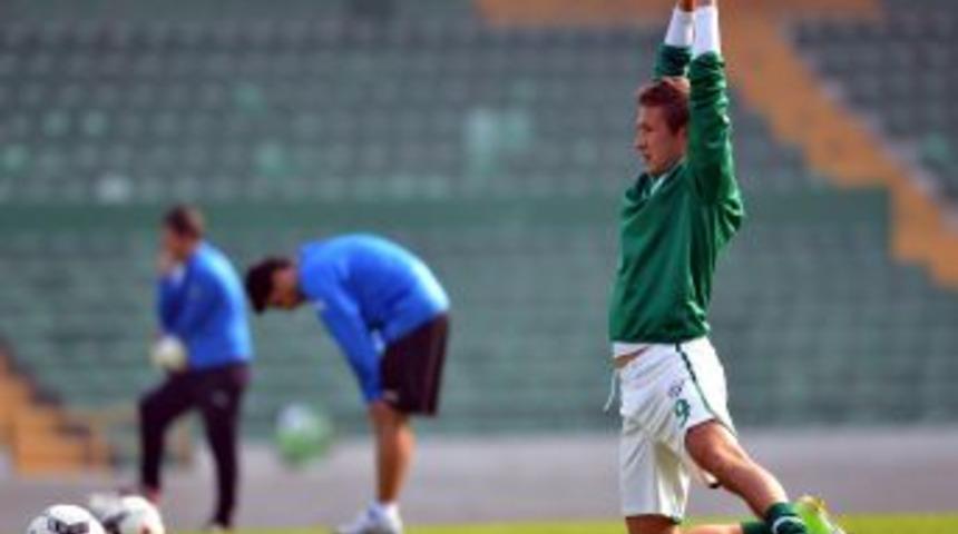 Bursaspor, Fenerbah&ccedil;e Ma&ccedil;ı Hazırlıklarını Basına Kapalı S&uuml;rd&uuml;rd&uuml;