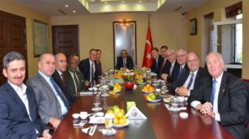 ABD&rsquo;nin Virginia Eyaletinden Gelen Heyet, Vali Coş&rsquo;u Ziyaret Etti