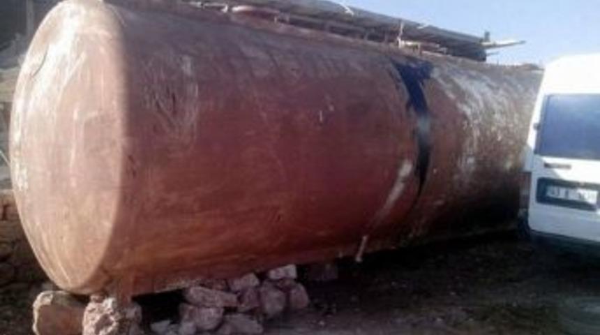 Viranşehir'de 50 Bin Litre Ka&ccedil;ak Akaryakıt Ele Ge&ccedil;irildi