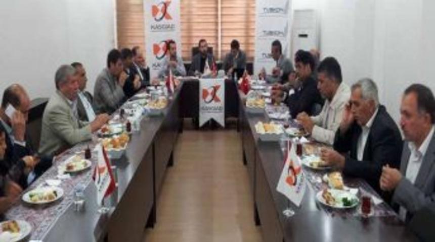 Muhtarlar KASGİAD'te Bir Araya Geldi