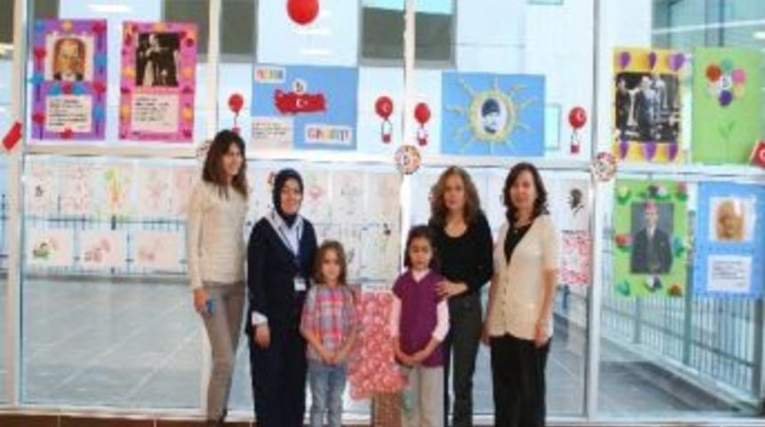 Pa&uuml;&rsquo;de Tedavi G&ouml;ren &Ccedil;ocuklar Sergi A&ccedil;tı