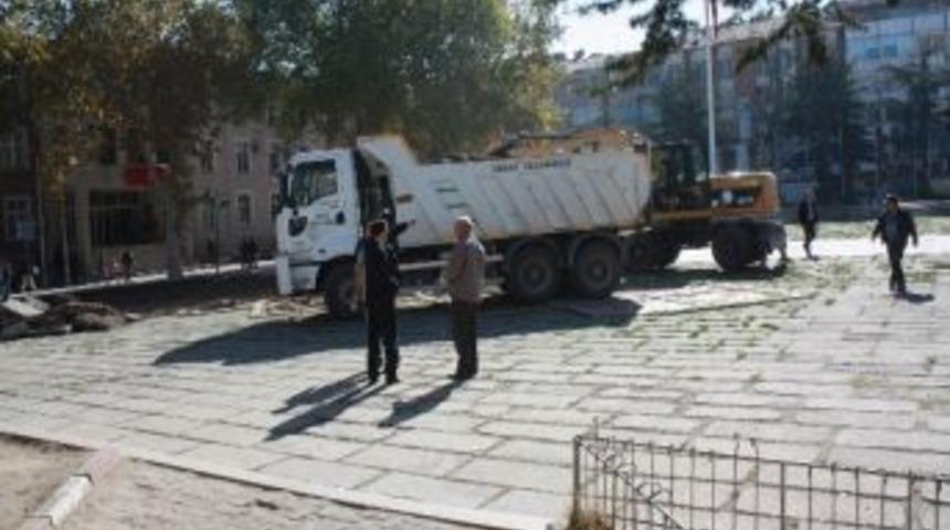 Tokat Cumhuriyet Meydanı'na 1.8 Milyon Tl&rsquo;lik Proje