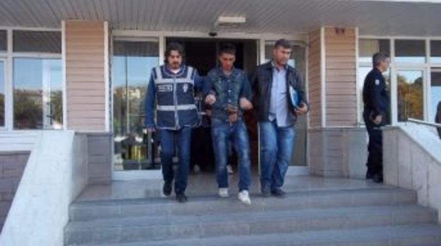 Telefon Dolandırıcıları Yakayı Ele Verdi