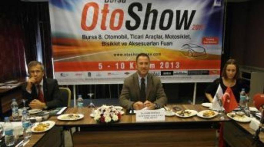 Klasik Ve Son Model Ara&ccedil;lar Bursa&rsquo;da G&ouml;r&uuml;c&uuml;ye &Ccedil;ıkacak