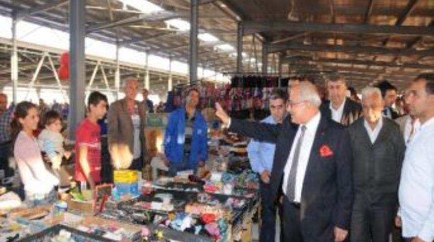 Tarsus'ta Semt Pazarı Hizmete Girdi