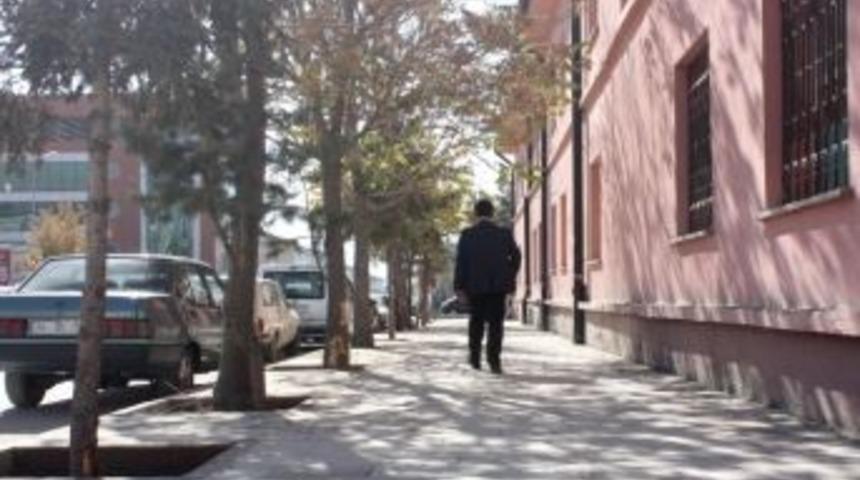 Ali Kemali Caddesinde &Ccedil;alışmalar Sona Yaklaştı