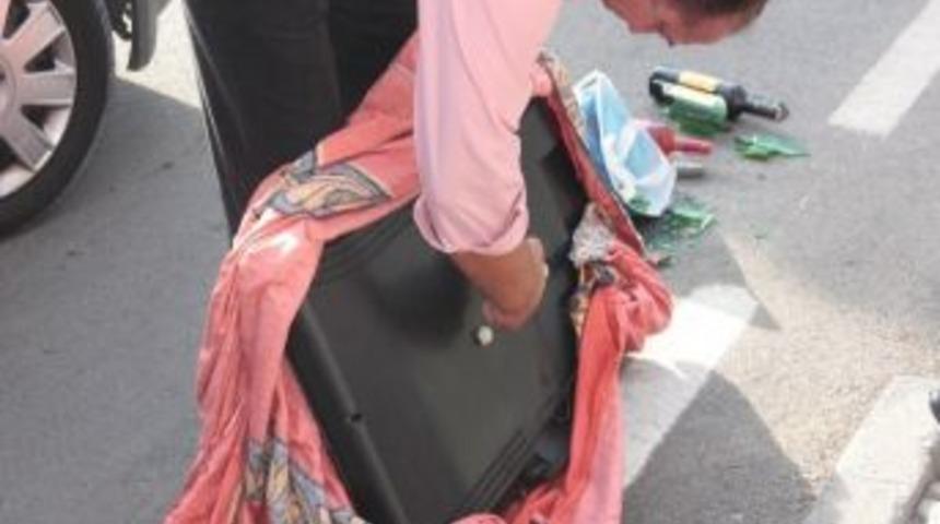 Televizyonu Sırtlayıp G&ouml;t&uuml;ren Hırsız, Yolda Su&ccedil;&uuml;st&uuml; Yakalandı