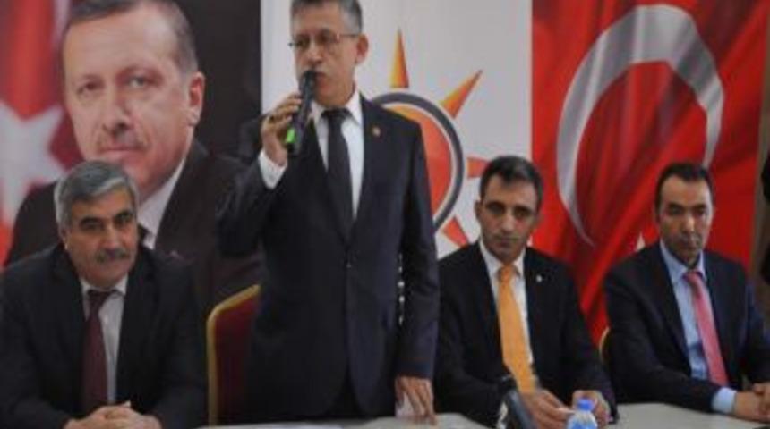 Eski Milletvekili Arslan, Belediye Başkan Aday Adaylığını A&ccedil;ıkladı