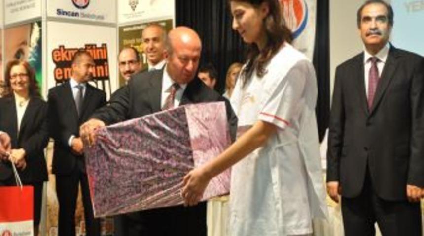 Ekmek Israfını &Ouml;nlemek I&ccedil;in Yemek Yarışı Yaptılar