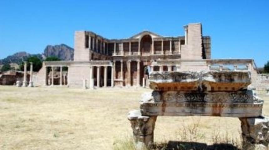 Ak Parti Manisa Milletvekili Muzaffer Yurttaş'tan M&uuml;jde