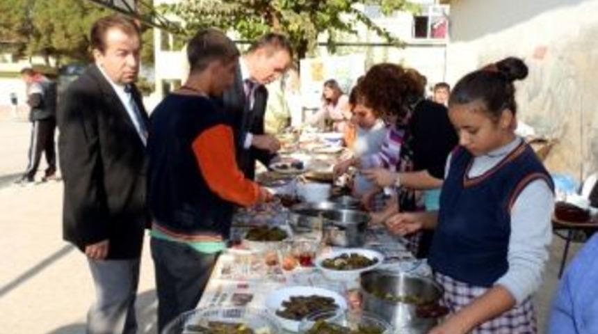 Sart Mahmut İlk&ouml;ğretim Okulu'ndan &ldquo;değerler Eğitimi Projesi&rdquo;