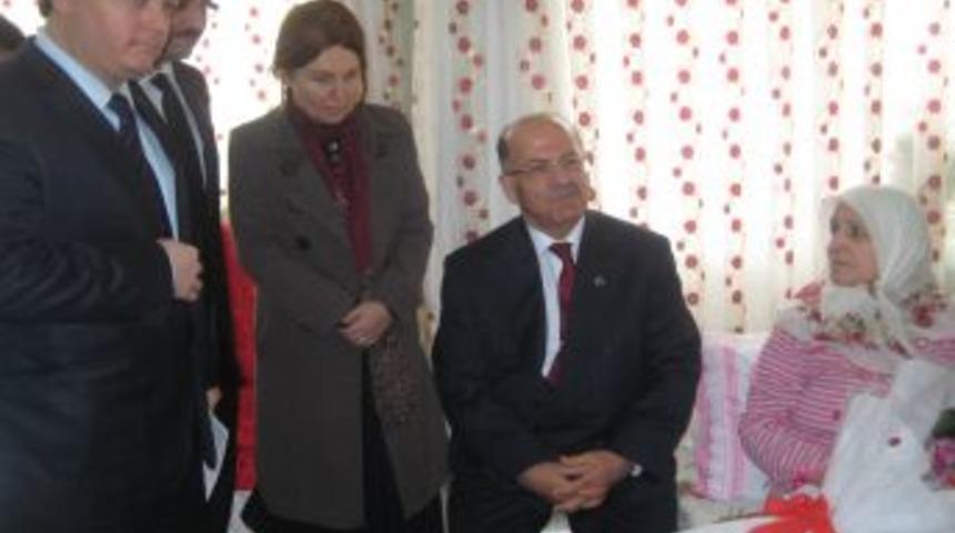 Kırıkkale'de 747 Hastaya Evde Sağlık Hizmeti Veriliyor