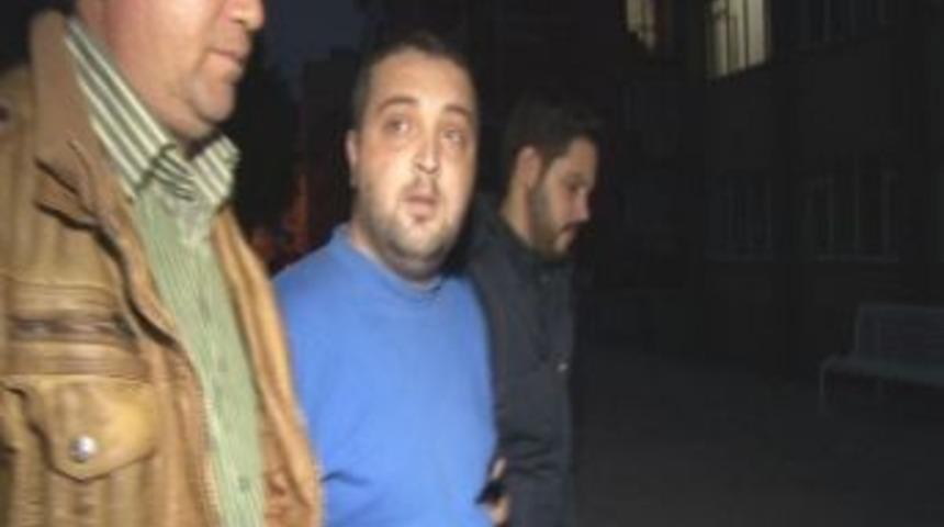 2 Kız Arkadaşın Cinayet Zanlısını Cep Telefonu Ele Verdi