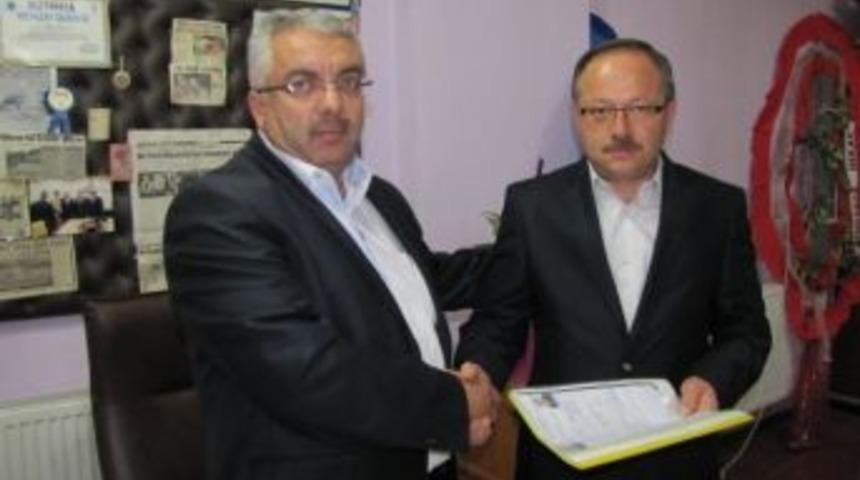 Hisarcık'ta Ak Partiden &Uuml;&ccedil;&uuml;nc&uuml; Belediye Başkanı Aday Adayı Ahmet Yıldız Oldu