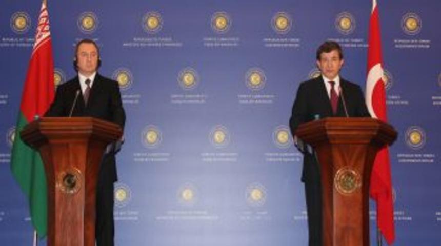 Bakan Davutoğlu: Belarus Vizesiz Seyehat Yapabileceğimiz &Uuml;lkeler Arasına Girecek