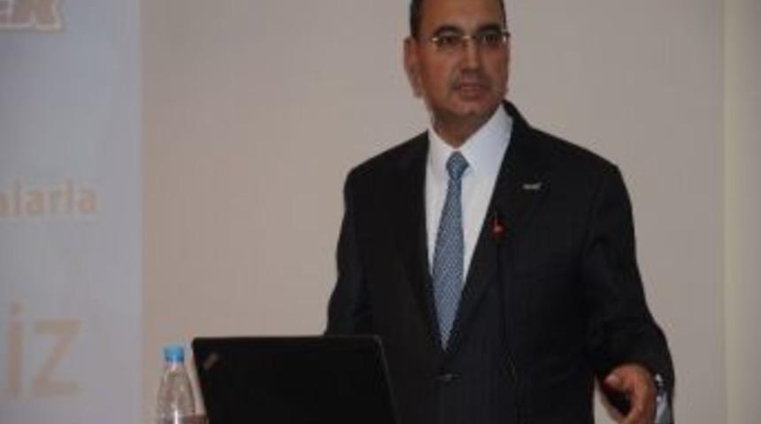 Ali &Uuml;lker Eskişehirli İş Adamlarına Tecr&uuml;belerini Anlattı