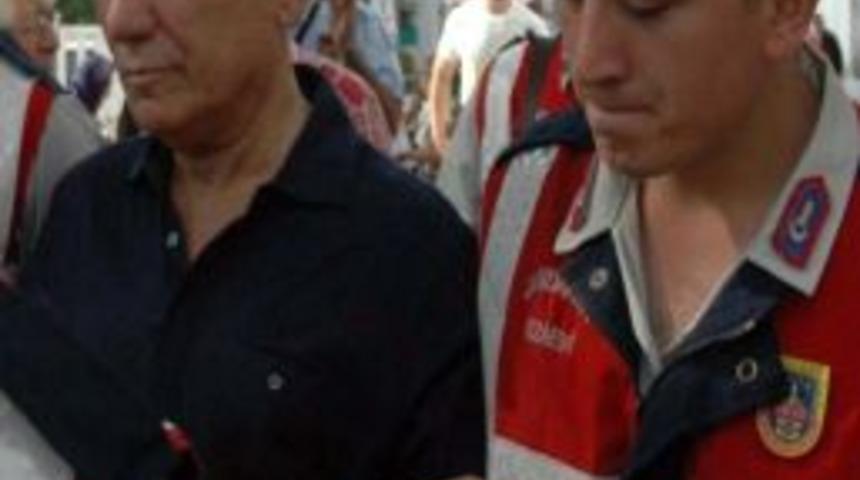 Hoştan'ın Tahliye Talebine, Rapor Gelmediği İ&ccedil;in Ret