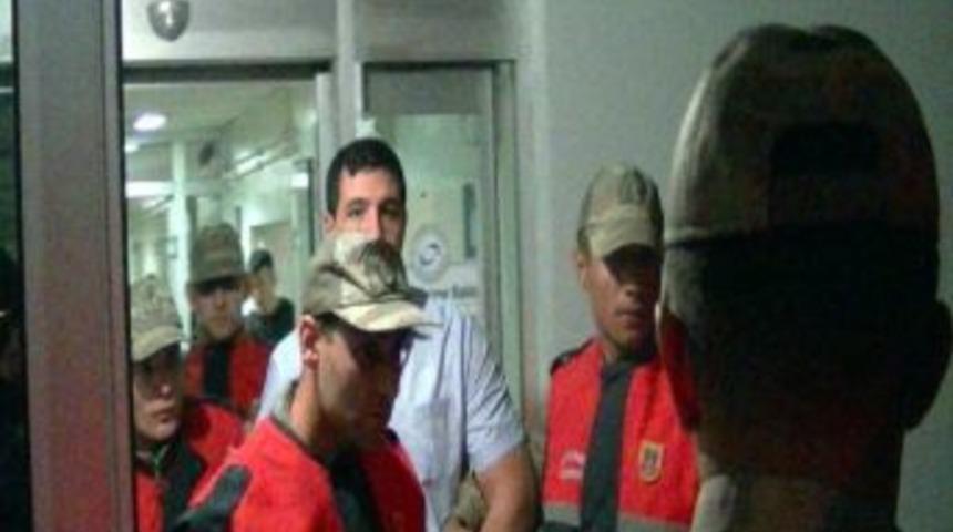 G&ouml;lbaşı Kapalı Cezaevinde Mahkumlar Birbirine Girdi