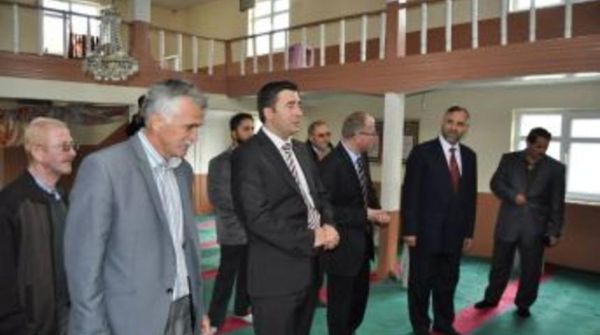 Caminin Kıblesi 45 yıl sonra d&uuml;zeltildi