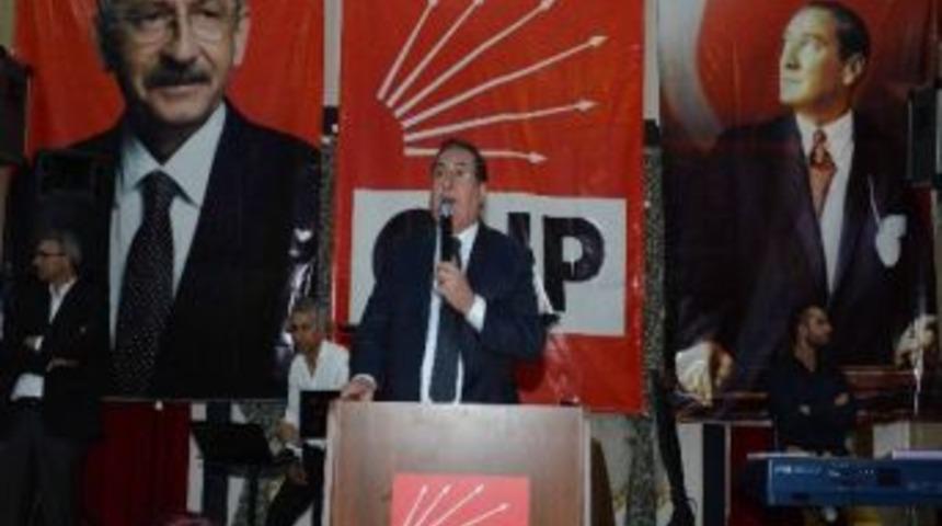 Başkan &Ouml;zcan Tarsus&rsquo;ta 'birlik Ve Beraberlik Yemeği'ne Katıldı