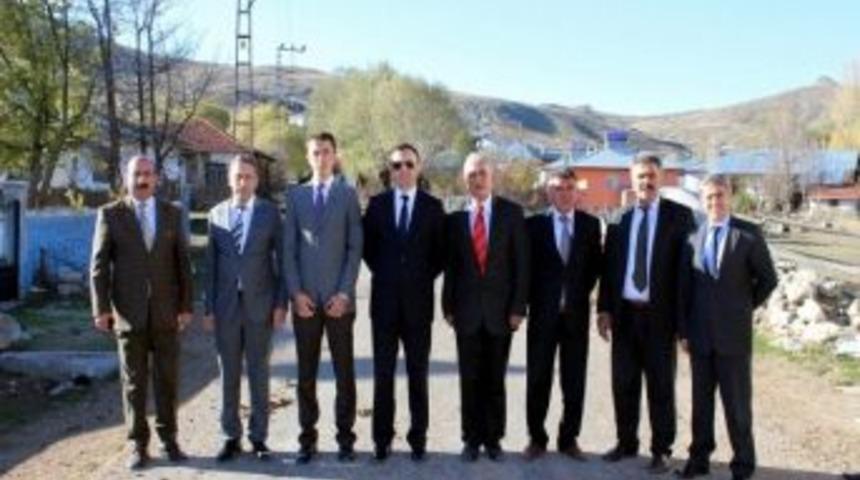 Kaymakam Zengin, Doğanlı K&ouml;y&uuml;n&uuml; Ziyaret Etti