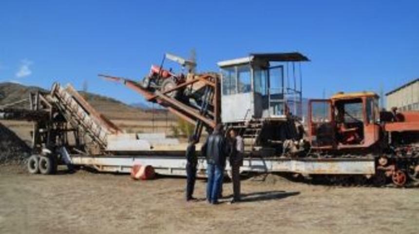 (&ouml;zel Haber) Şeker Pancarı Hasadı Başladı