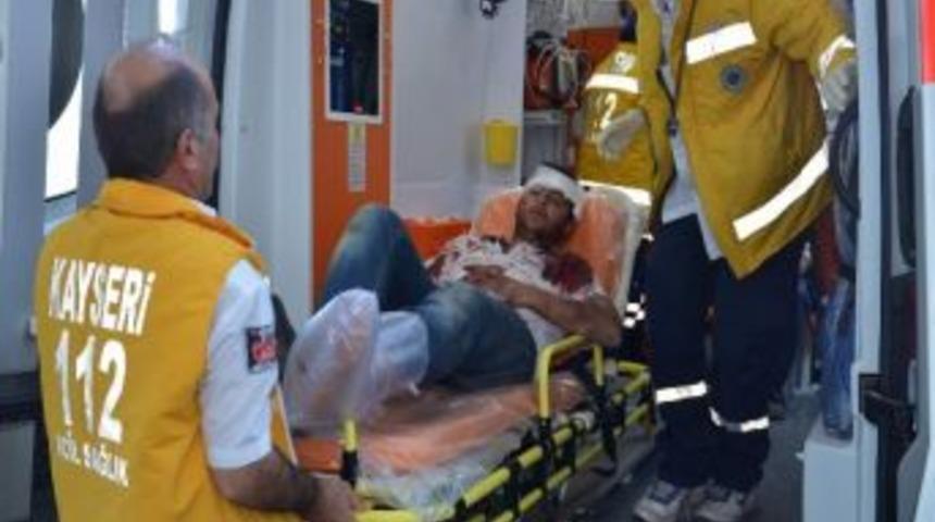 &Ouml;fkeli Babadan &Ouml;l&uuml; Taklidi Yaparak Kurtuldu