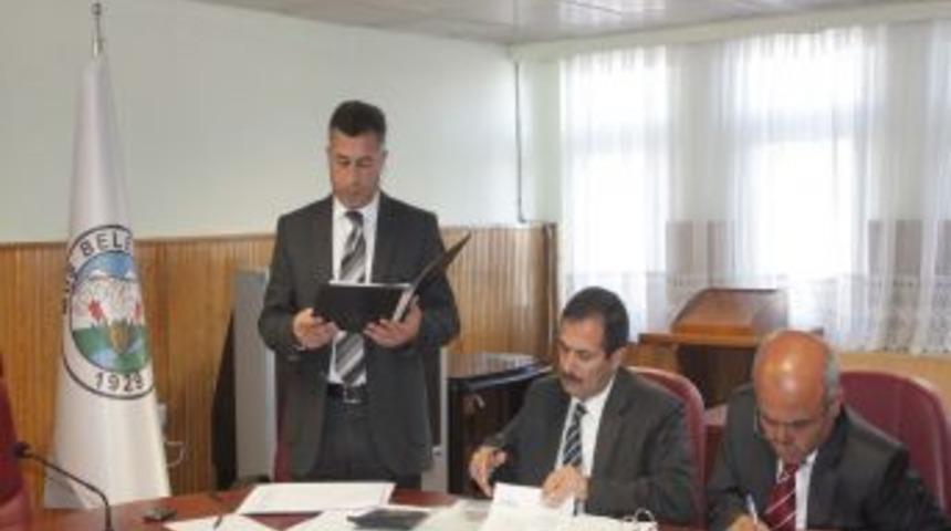 Muş Belediyesinden Şof&ouml;r Ve Iş Makinesi Operat&ouml;r Hizmet Alımı