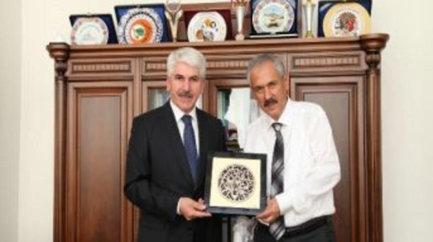 Sakallı'dan Dsi B&ouml;lge M&uuml;d&uuml;r&uuml; Baysal'a Ziyaret