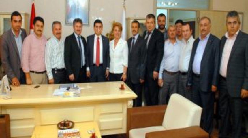 T&uuml;t&uuml;nc&uuml;, Ikinci D&ouml;nem Kepez Belediyesi Başkanlığı I&ccedil;in Aday Adayı Oldu